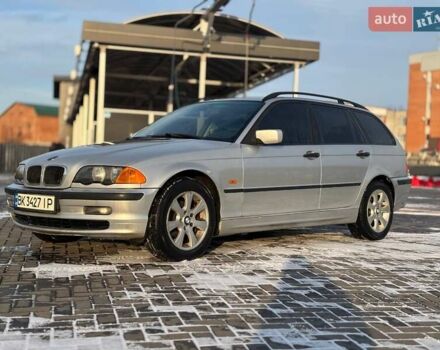 Серый БМВ 3 Серия, объемом двигателя 1.9 л и пробегом 390 тыс. км за 5000 $, фото 1 на Automoto.ua