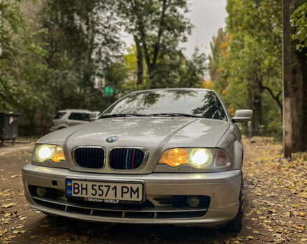 Серый БМВ 3 Серия, объемом двигателя 2 л и пробегом 233 тыс. км за 4500 $, фото 1 на Automoto.ua