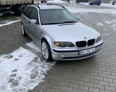 Серый БМВ 3 Серия, объемом двигателя 2 л и пробегом 277 тыс. км за 4500 $, фото 1 на Automoto.ua