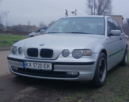 Серый БМВ 3 Серия, объемом двигателя 1.8 л и пробегом 212 тыс. км за 5000 $, фото 1 на Automoto.ua