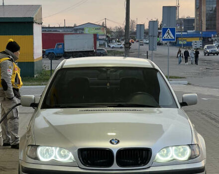 Серый БМВ 3 Серия, объемом двигателя 2 л и пробегом 240 тыс. км за 5000 $, фото 1 на Automoto.ua