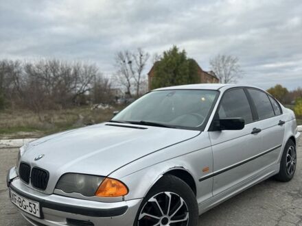 Серый БМВ 3 Серия, объемом двигателя 1.8 л и пробегом 300 тыс. км за 1850 $, фото 1 на Automoto.ua