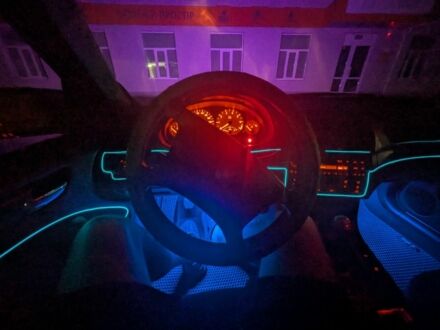 Серый БМВ 3 Серия, объемом двигателя 1.8 л и пробегом 256 тыс. км за 4756 $, фото 1 на Automoto.ua