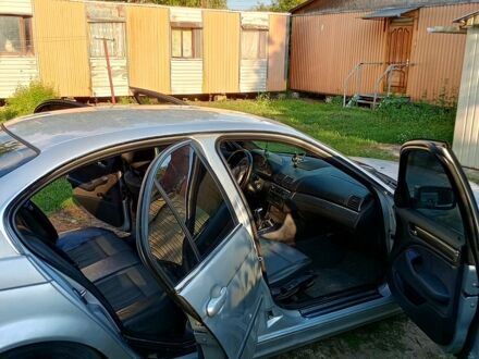 Серый БМВ 3 Серия, объемом двигателя 1.8 л и пробегом 287 тыс. км за 4200 $, фото 1 на Automoto.ua