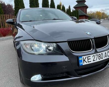 Серый БМВ 3 Серия, объемом двигателя 2 л и пробегом 332 тыс. км за 5999 $, фото 1 на Automoto.ua