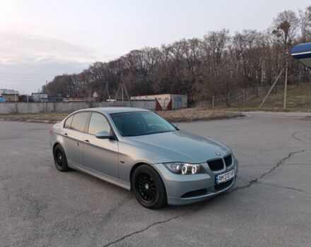 Серый БМВ 3 Серия, объемом двигателя 2 л и пробегом 320 тыс. км за 4200 $, фото 1 на Automoto.ua