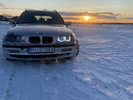 БМВ 3 Серия 2005 в Сарнах на Automoto.ua Серый БМВ 3 Серия, объемом двигателя 2 л и пробегом 386 тыс. км за 2200 $, фото 1 на Automoto.ua