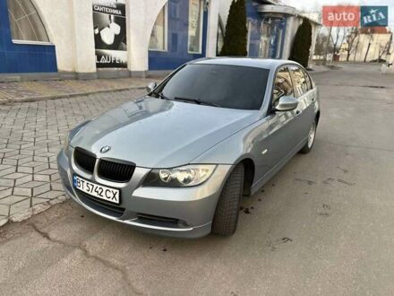 БМВ 3 Серия 2005 в Николаеве на Automoto.ua Серый БМВ 3 Серия, объемом двигателя 2 л и пробегом 213 тыс. км за 6800 $, фото 1 на Automoto.ua