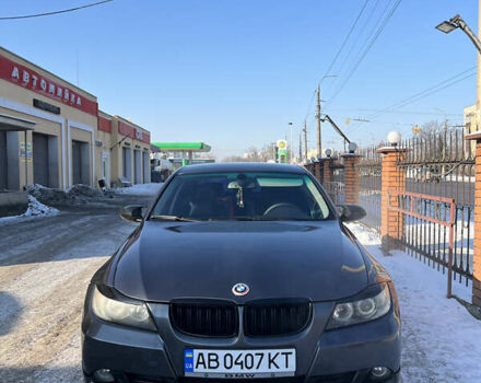 Серый БМВ 3 Серия, объемом двигателя 2 л и пробегом 240 тыс. км за 7300 $, фото 1 на Automoto.ua