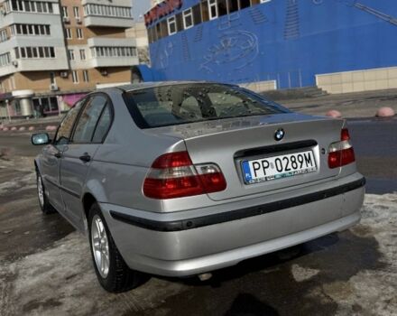 Серый БМВ 3 Серия, объемом двигателя 2 л и пробегом 300 тыс. км за 2650 $, фото 1 на Automoto.ua