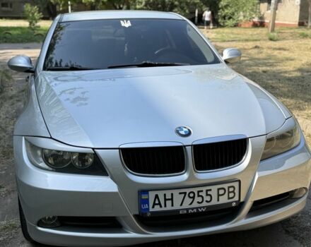Серый БМВ 3 Серия, объемом двигателя 2 л и пробегом 242 тыс. км за 6000 $, фото 1 на Automoto.ua