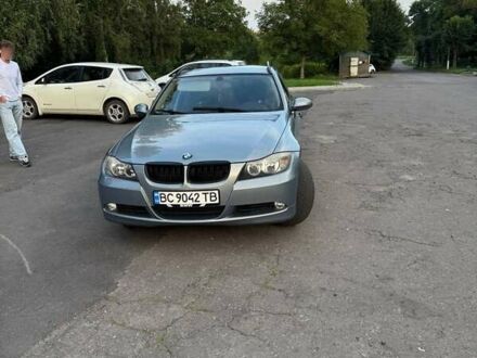 Серый БМВ 3 Серия, объемом двигателя 2 л и пробегом 263 тыс. км за 6500 $, фото 1 на Automoto.ua
