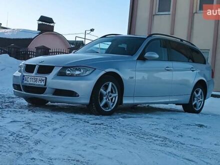 Серый БМВ 3 Серия, объемом двигателя 2 л и пробегом 300 тыс. км за 6250 $, фото 1 на Automoto.ua