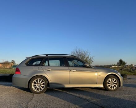 Серый БМВ 3 Серия, объемом двигателя 2 л и пробегом 320 тыс. км за 6700 $, фото 1 на Automoto.ua