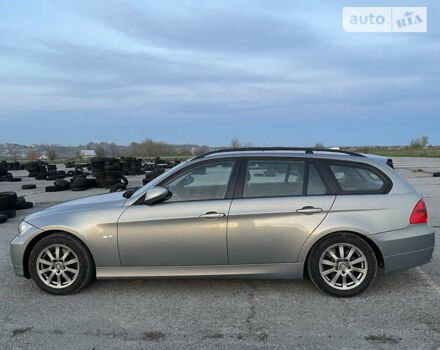 Серый БМВ 3 Серия, объемом двигателя 2 л и пробегом 320 тыс. км за 6600 $, фото 1 на Automoto.ua