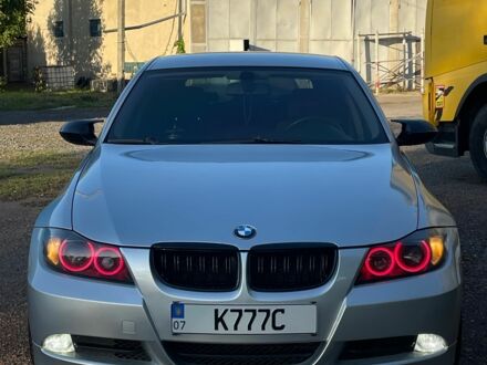 БМВ 3 Серия 2006 в Хусте на Automoto.ua Серый БМВ 3 Серия, объемом двигателя 2 л и пробегом 290 тыс. км за 7000 $, фото 1 на Automoto.ua