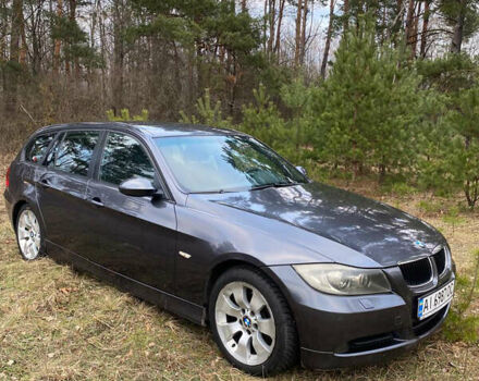 Серый БМВ 3 Серия, объемом двигателя 2 л и пробегом 511 тыс. км за 5900 $, фото 1 на Automoto.ua