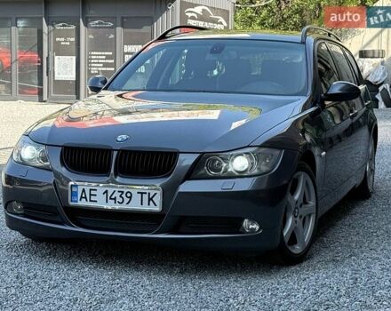 Серый БМВ 3 Серия, объемом двигателя 2 л и пробегом 250 тыс. км за 5800 $, фото 1 на Automoto.ua