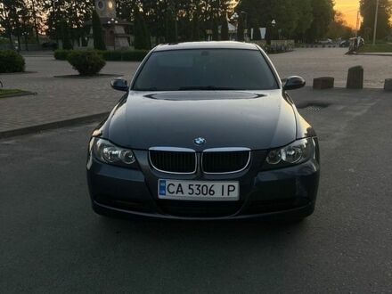 Серый БМВ 3 Серия, объемом двигателя 2 л и пробегом 330 тыс. км за 5400 $, фото 1 на Automoto.ua