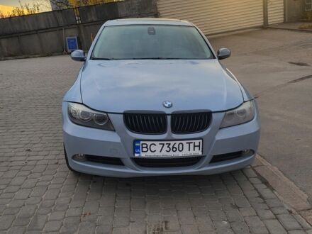 Серый БМВ 3 Серия, объемом двигателя 2 л и пробегом 350 тыс. км за 5368 $, фото 1 на Automoto.ua