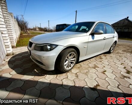 Серый БМВ 3 Серия, объемом двигателя 2 л и пробегом 218 тыс. км за 6000 $, фото 1 на Automoto.ua