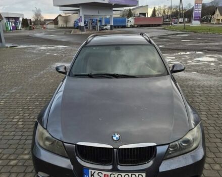 Серый БМВ 3 Серия, объемом двигателя 2 л и пробегом 300 тыс. км за 3200 $, фото 1 на Automoto.ua