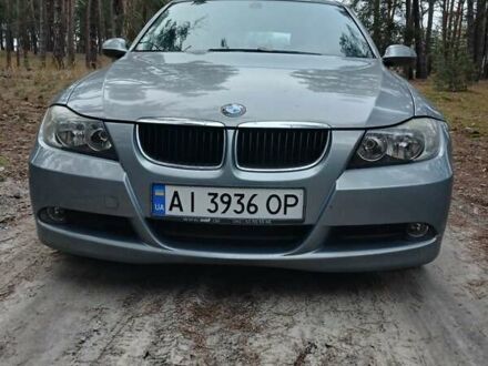 Серый БМВ 3 Серия, объемом двигателя 2 л и пробегом 225 тыс. км за 4800 $, фото 1 на Automoto.ua