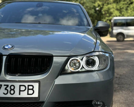 Сірий БМВ 3 Серія, об'ємом двигуна 2 л та пробігом 302 тис. км за 8200 $, фото 1 на Automoto.ua