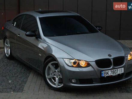 БМВ 3 Серия 2007 в Дубно на Automoto.ua Серый БМВ 3 Серия, объемом двигателя 2.99 л и пробегом 230 тыс. км за 12000 $, фото 1 на Automoto.ua