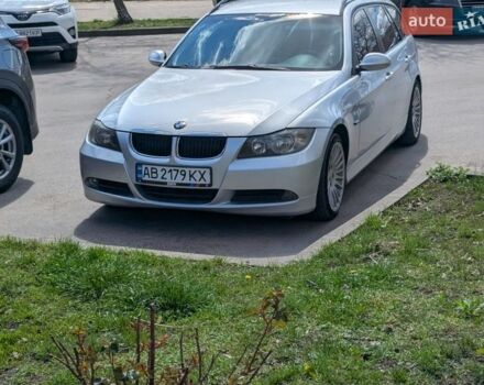 Серый БМВ 3 Серия, объемом двигателя 2 л и пробегом 291 тыс. км за 7000 $, фото 1 на Automoto.ua