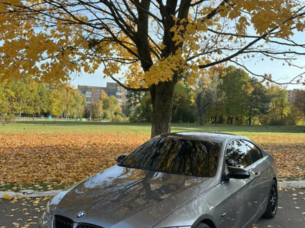 Сірий БМВ 3 Серія, об'ємом двигуна 2 л та пробігом 280 тис. км за 7900 $, фото 1 на Automoto.ua