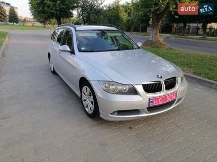 Серый БМВ 3 Серия, объемом двигателя 2 л и пробегом 213 тыс. км за 6900 $, фото 1 на Automoto.ua