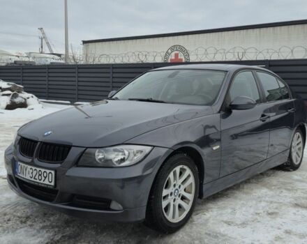 Серый БМВ 3 Серия, объемом двигателя 2 л и пробегом 350 тыс. км за 4799 $, фото 1 на Automoto.ua