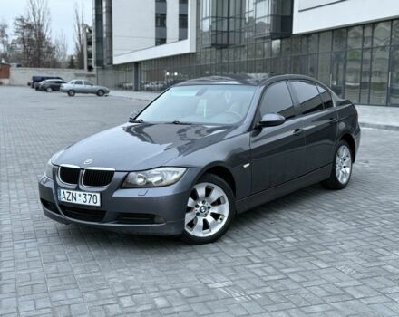 Серый БМВ 3 Серия, объемом двигателя 2 л и пробегом 317 тыс. км за 2999 $, фото 1 на Automoto.ua