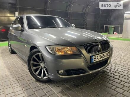 БМВ 3 Серія 2009 в Кропивницькому (Кіровограді) на Automoto.ua Сірий БМВ 3 Серія, объемом двигателя 2 л и пробегом 330 тыс. км за 9200 $, фото 1 на Automoto.ua