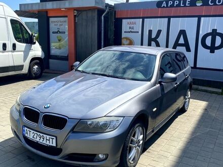 Серый БМВ 3 Серия, объемом двигателя 2 л и пробегом 281 тыс. км за 6000 $, фото 1 на Automoto.ua