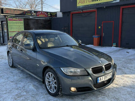 Серый БМВ 3 Серия, объемом двигателя 3 л и пробегом 237 тыс. км за 7400 $, фото 1 на Automoto.ua
