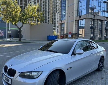 Серый БМВ 3 Серия, объемом двигателя 3 л и пробегом 198 тыс. км за 3900 $, фото 1 на Automoto.ua