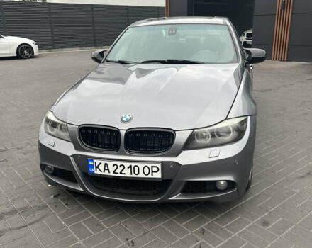 БМВ 3 Серия 2010 в Черкассах на Automoto.ua Серый БМВ 3 Серия, объемом двигателя 3 л и пробегом 224 тыс. км за 8990 $, фото 1 на Automoto.ua