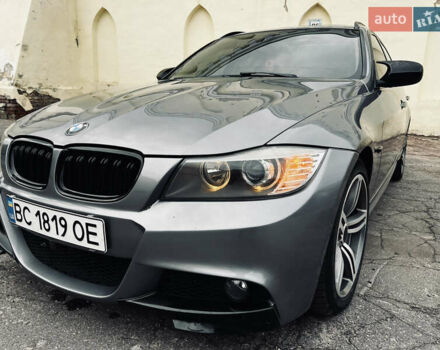 Серый БМВ 3 Серия, объемом двигателя 2.98 л и пробегом 216 тыс. км за 9999 $, фото 1 на Automoto.ua