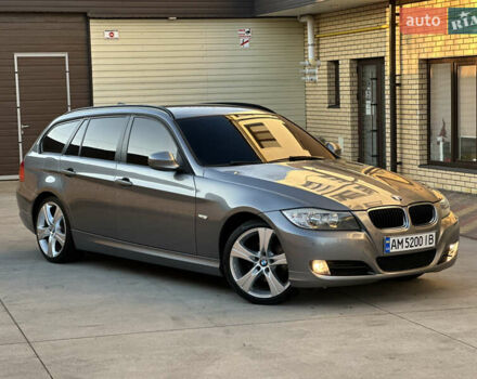 Серый БМВ 3 Серия, объемом двигателя 2 л и пробегом 235 тыс. км за 7499 $, фото 1 на Automoto.ua