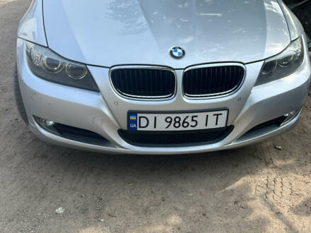 БМВ 3 Серия 2011 в Николаеве на Automoto.ua Серый БМВ 3 Серия, объемом двигателя 2 л и пробегом 180 тыс. км за 10000 $, фото 1 на Automoto.ua