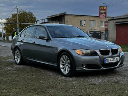 Серый БМВ 3 Серия, объемом двигателя 3 л и пробегом 226 тыс. км за 9450 $, фото 1 на Automoto.ua