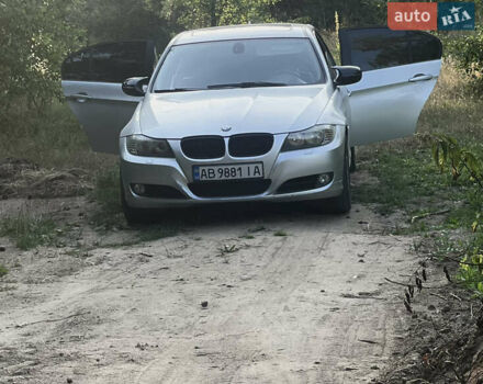 Сірий БМВ 3 Серія, об'ємом двигуна 3 л та пробігом 263 тис. км за 10100 $, фото 1 на Automoto.ua