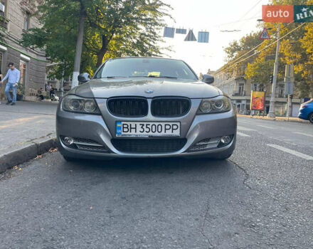 Серый БМВ 3 Серия, объемом двигателя 2.99 л и пробегом 269 тыс. км за 13000 $, фото 1 на Automoto.ua