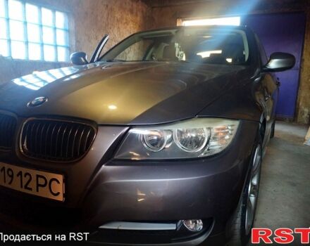 Серый БМВ 3 Серия, объемом двигателя 2 л и пробегом 0 тыс. км за 10300 $, фото 1 на Automoto.ua