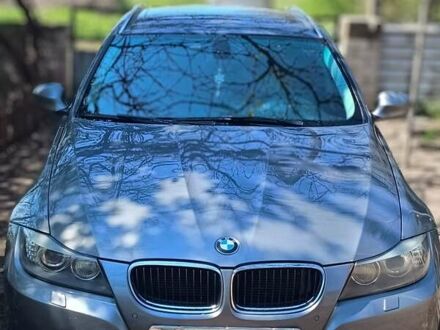 Сірий БМВ 3 Серія, об'ємом двигуна 2 л та пробігом 305 тис. км за 10500 $, фото 1 на Automoto.ua