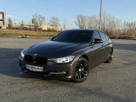 Серый БМВ 3 Серия, объемом двигателя 2 л и пробегом 140 тыс. км за 14000 $, фото 1 на Automoto.ua