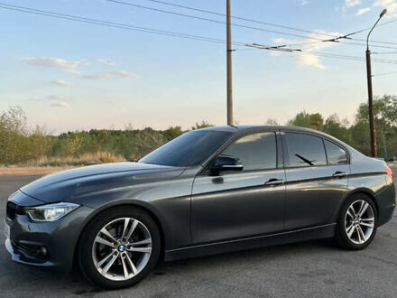 Серый БМВ 3 Серия, объемом двигателя 2 л и пробегом 285 тыс. км за 14499 $, фото 1 на Automoto.ua