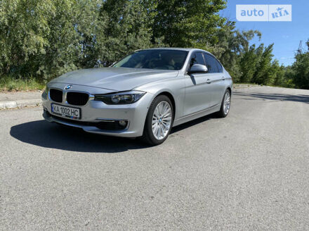 БМВ 3 Серия 2013 в Киеве на Automoto.ua Серый БМВ 3 Серия, объемом двигателя 2 л и пробегом 116 тыс. км за 15700 $, фото 1 на Automoto.ua